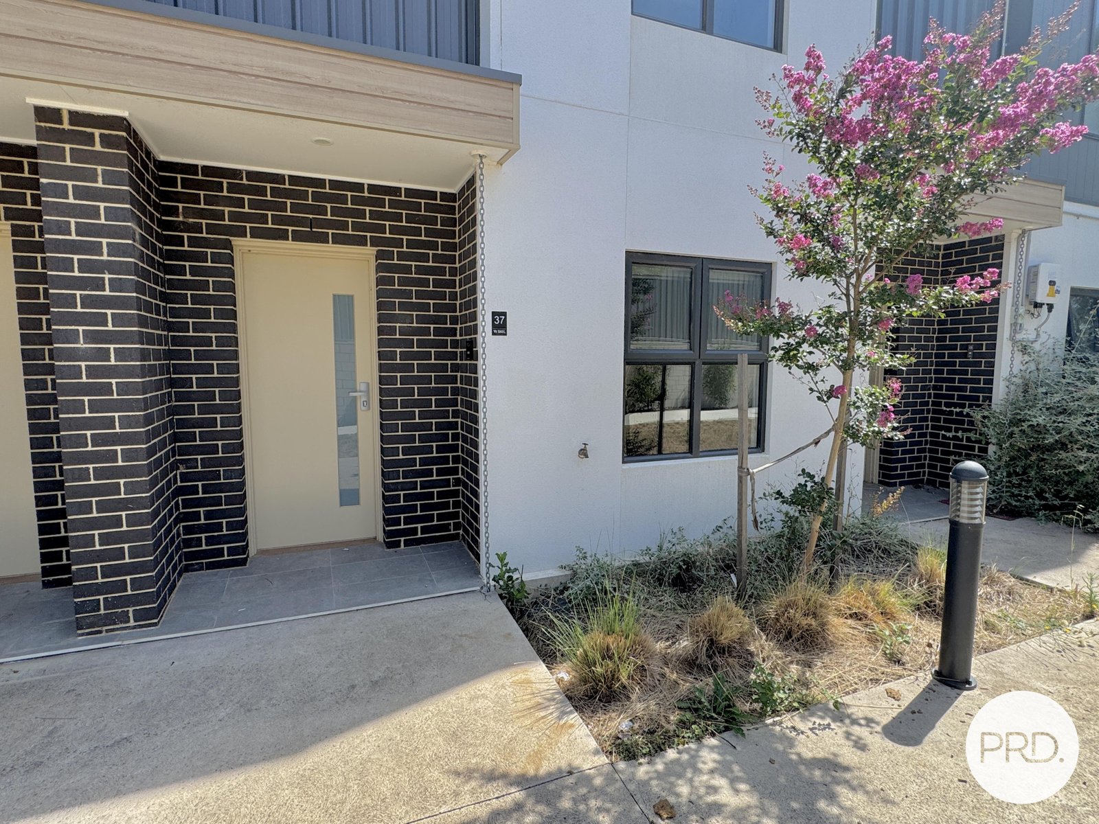 37/9 Thynne Street BRUCE 3