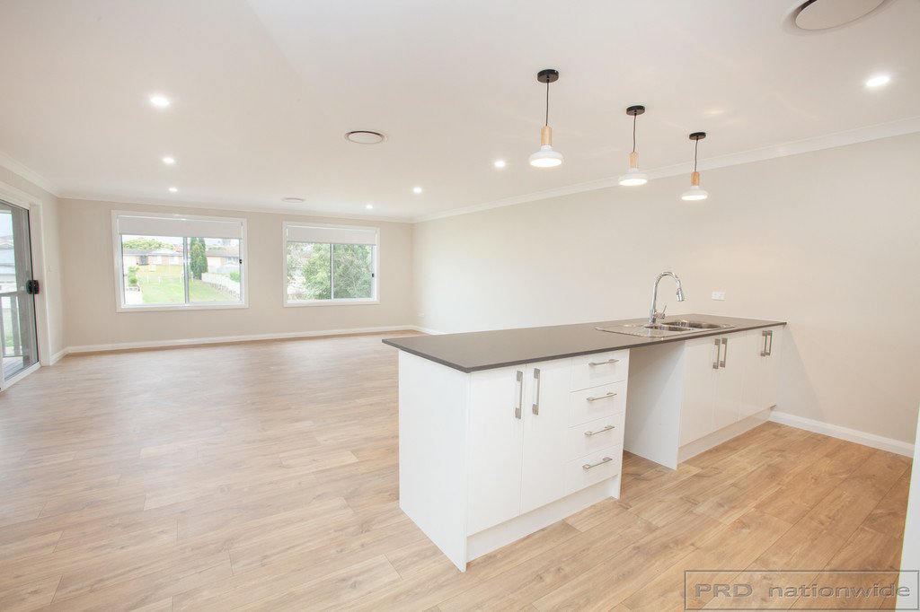 37A Budgeree Drive ABERGLASSLYN 5