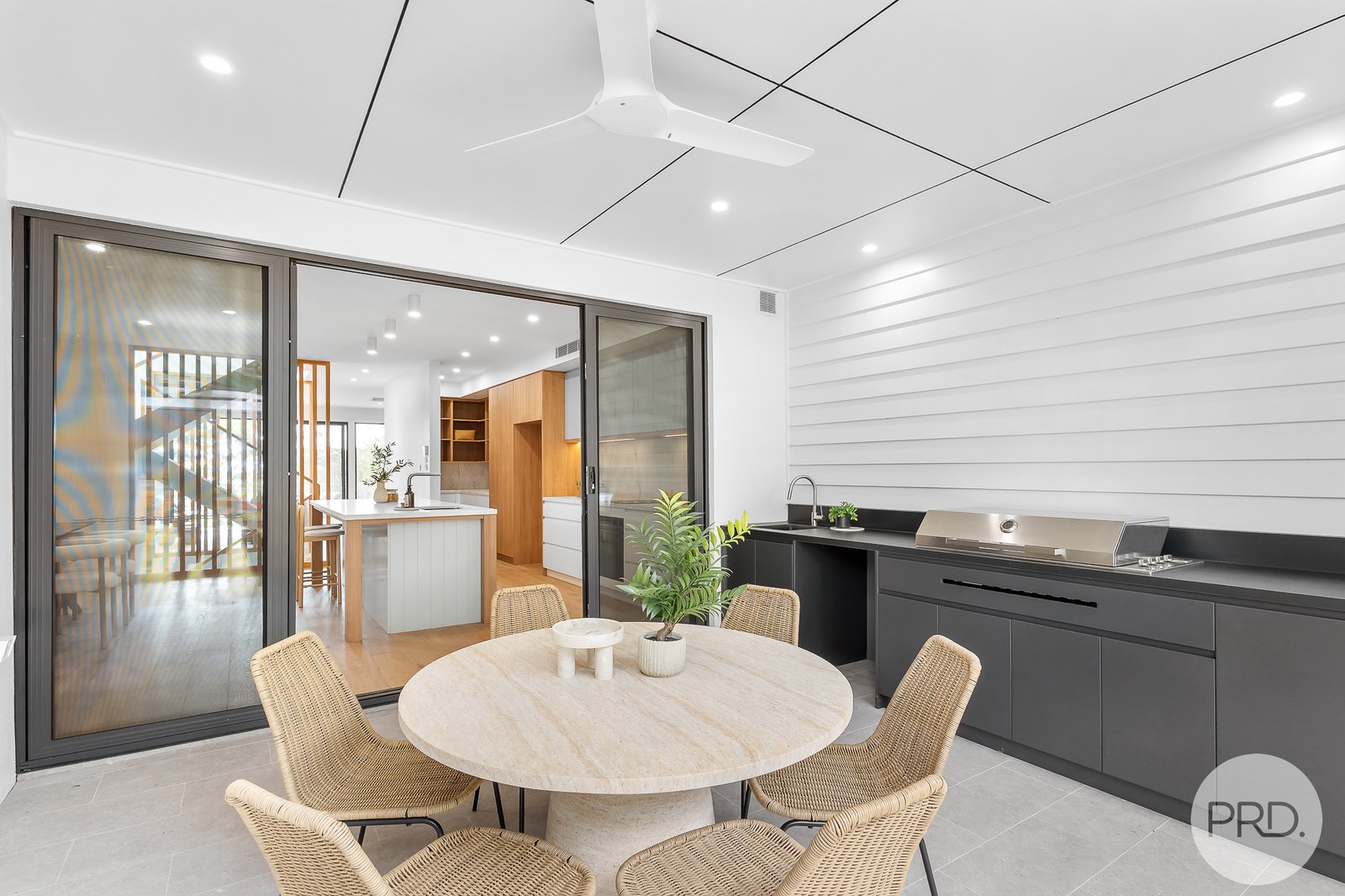 37a Gloucester Street NELSON BAY 13