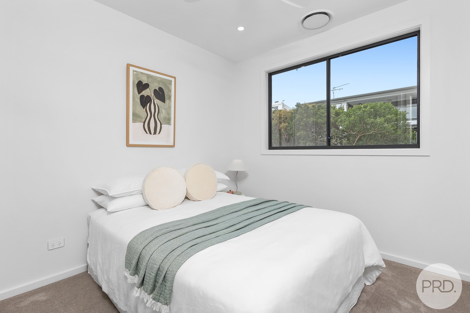 37a Gloucester Street NELSON BAY 21