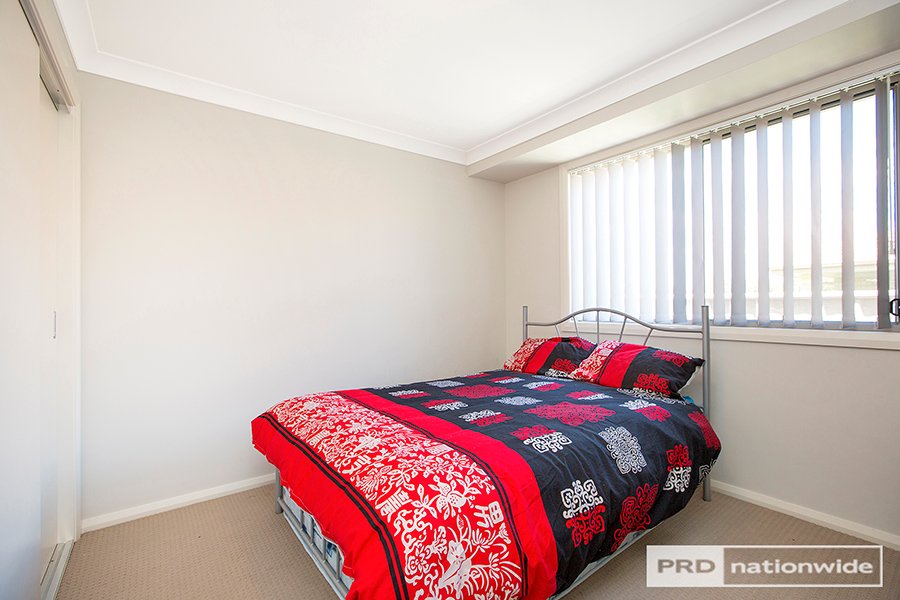 37A Higgins Lane TAMWORTH 9