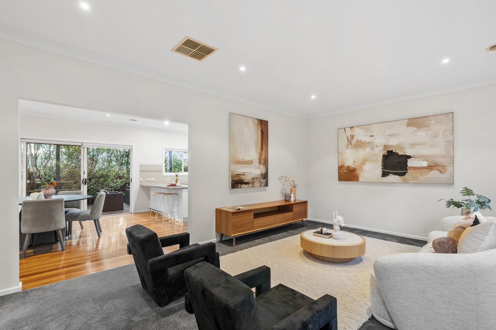 Gallery: 3/7A Jordan Street