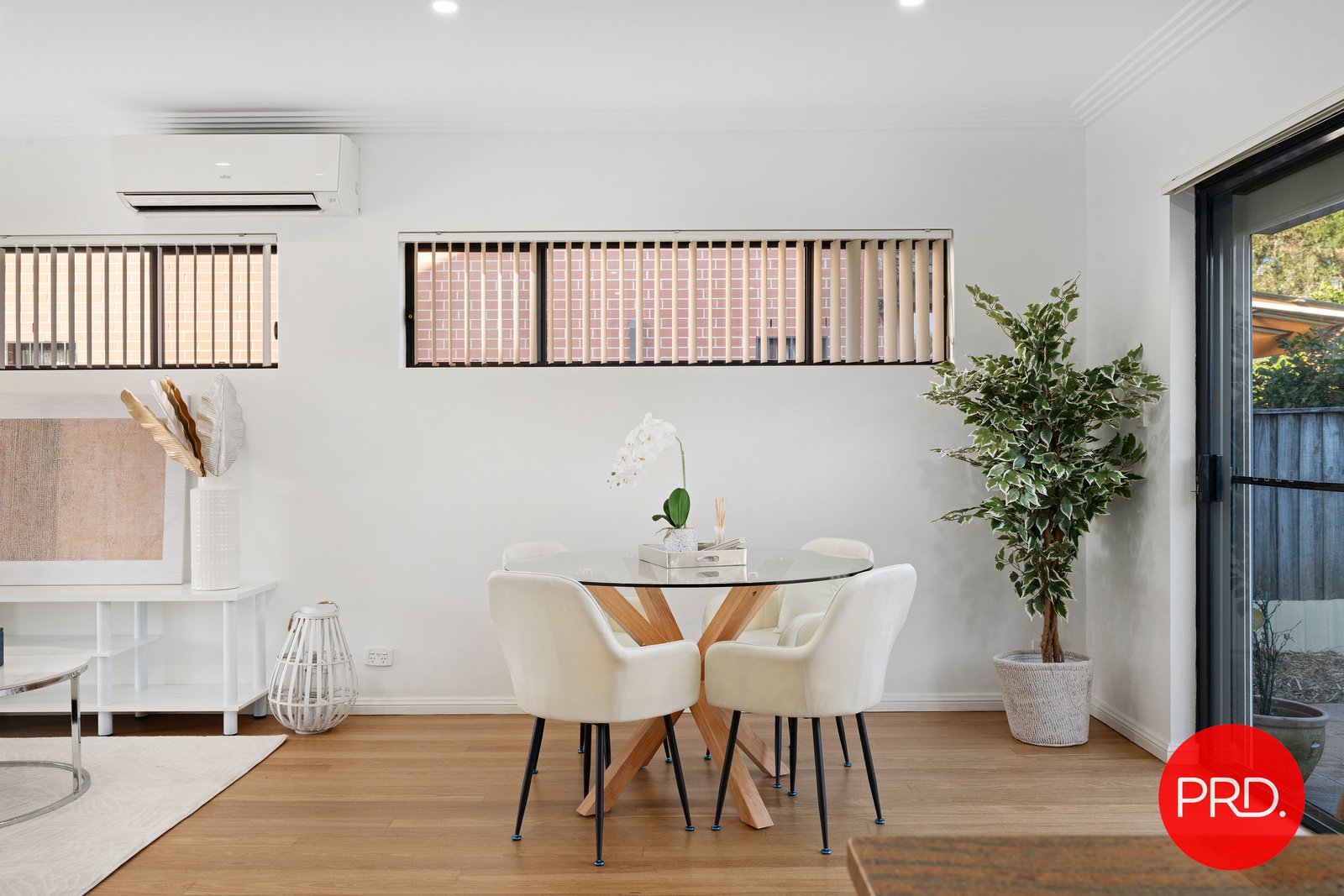 37A Wilson Street KOGARAH 14