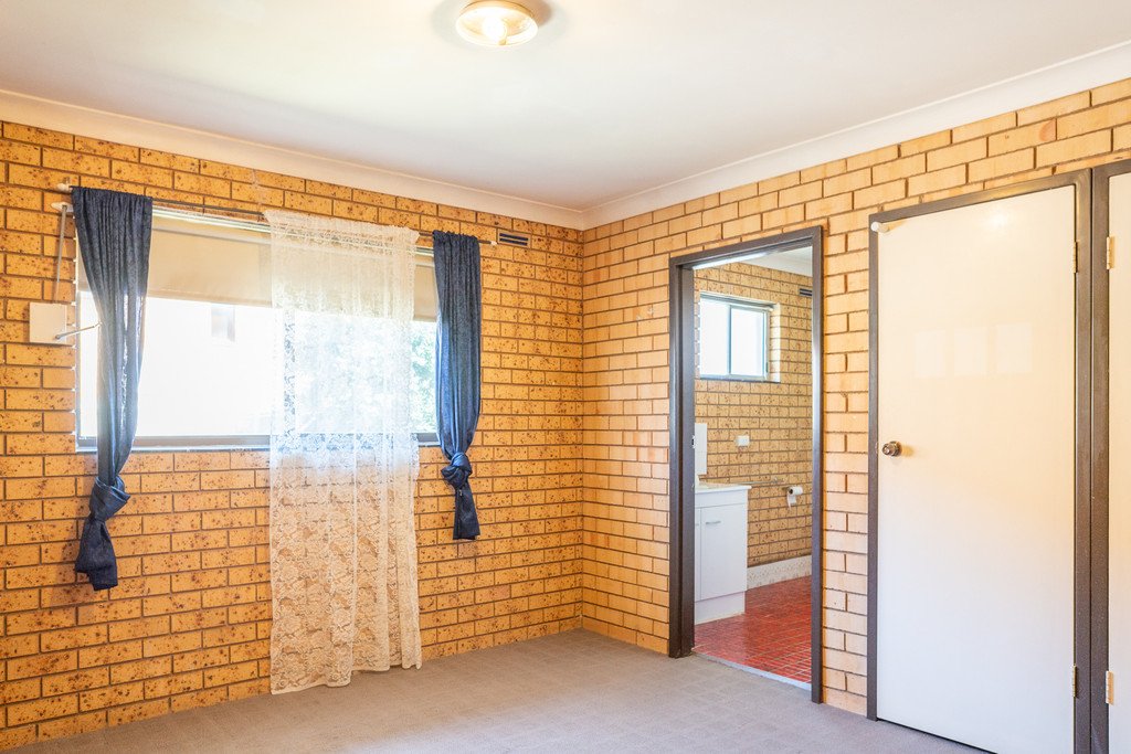 3/7B Henschke Avenue TOLLAND 5