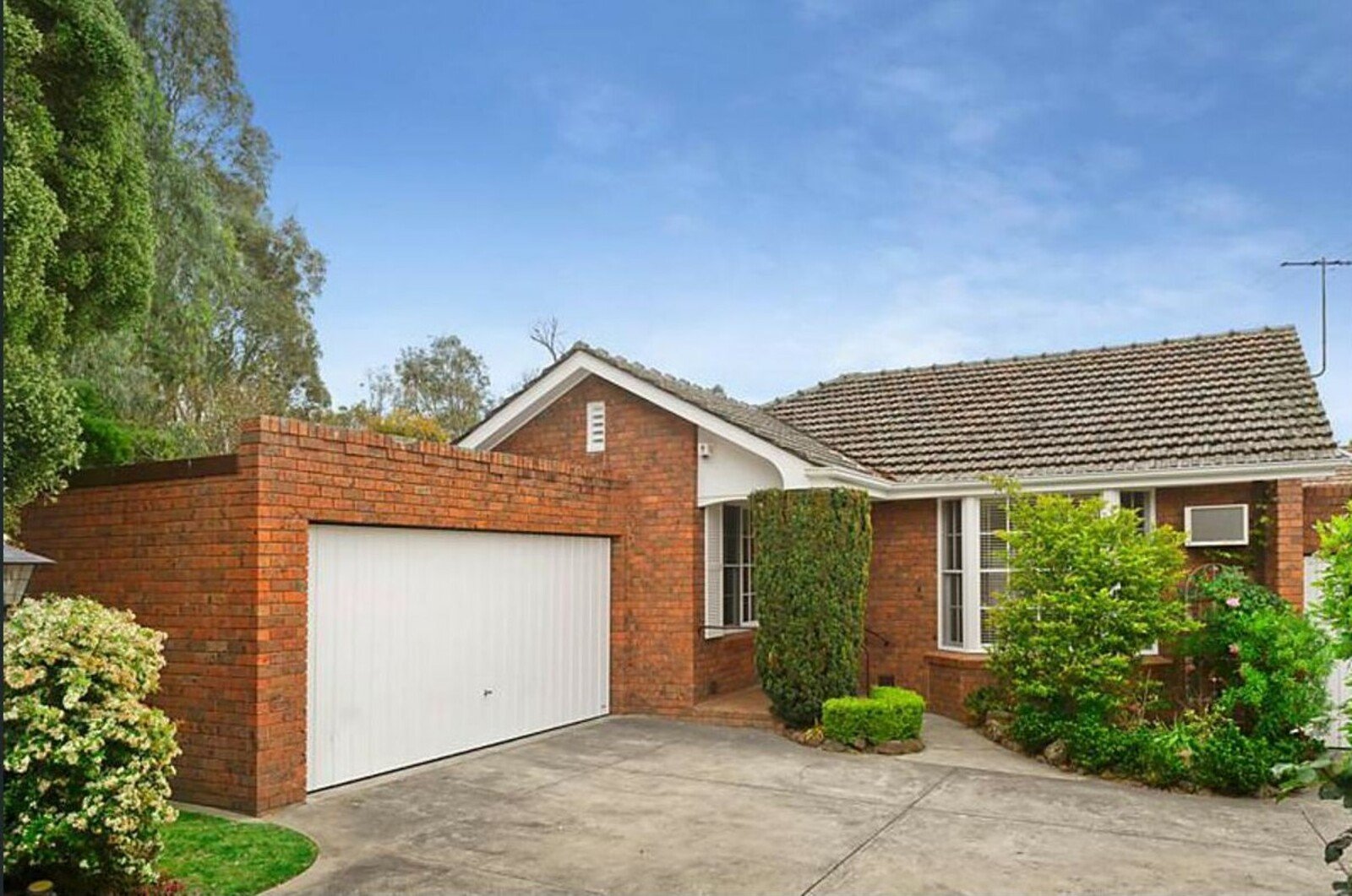 3/8-10 Hyslop Parade, Malvern East, 3145