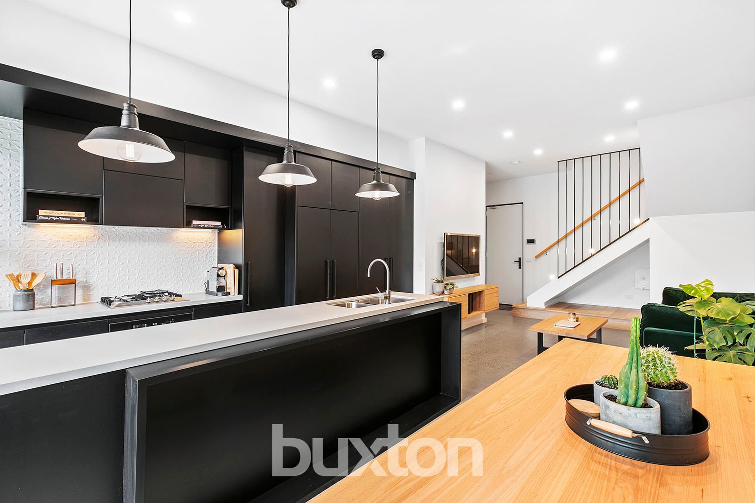 Gallery: 3/8-10 South Avenue