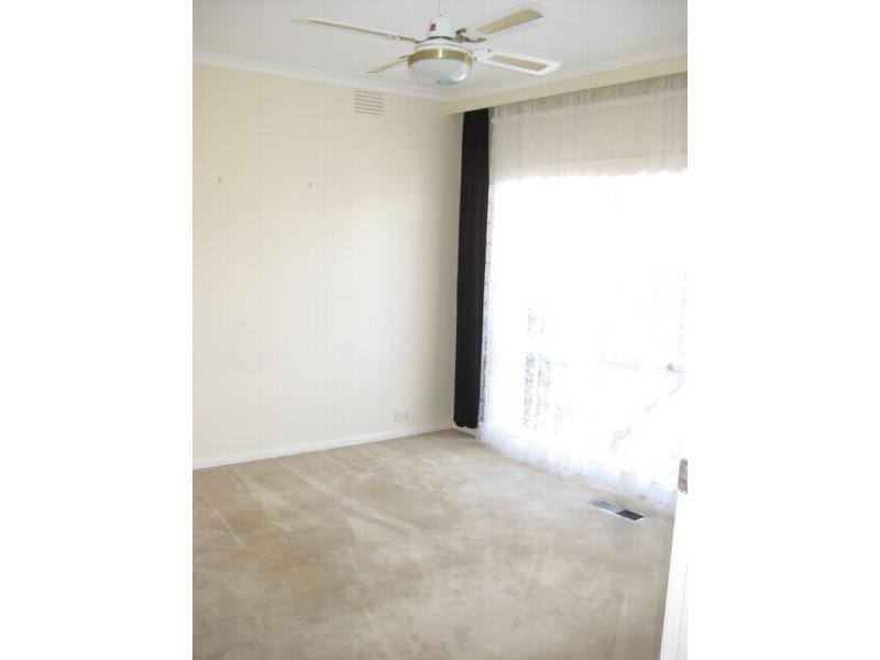 Gallery: 3/8-12 Long Street