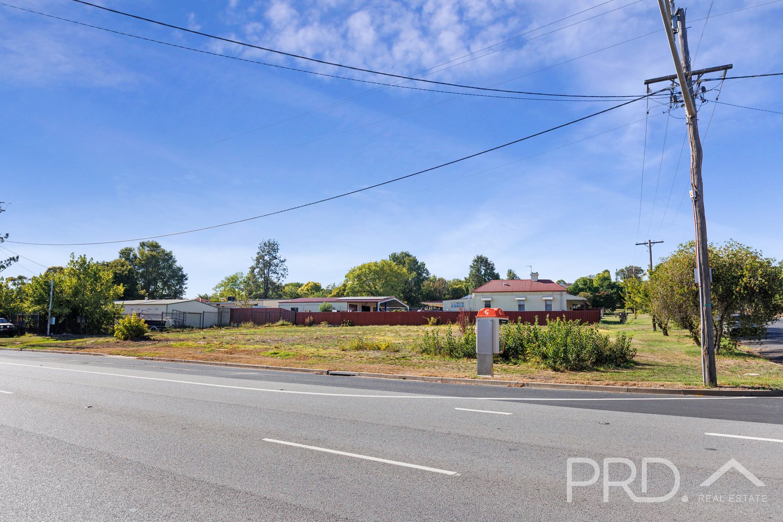 38-40 Adelong Road TUMUT 2