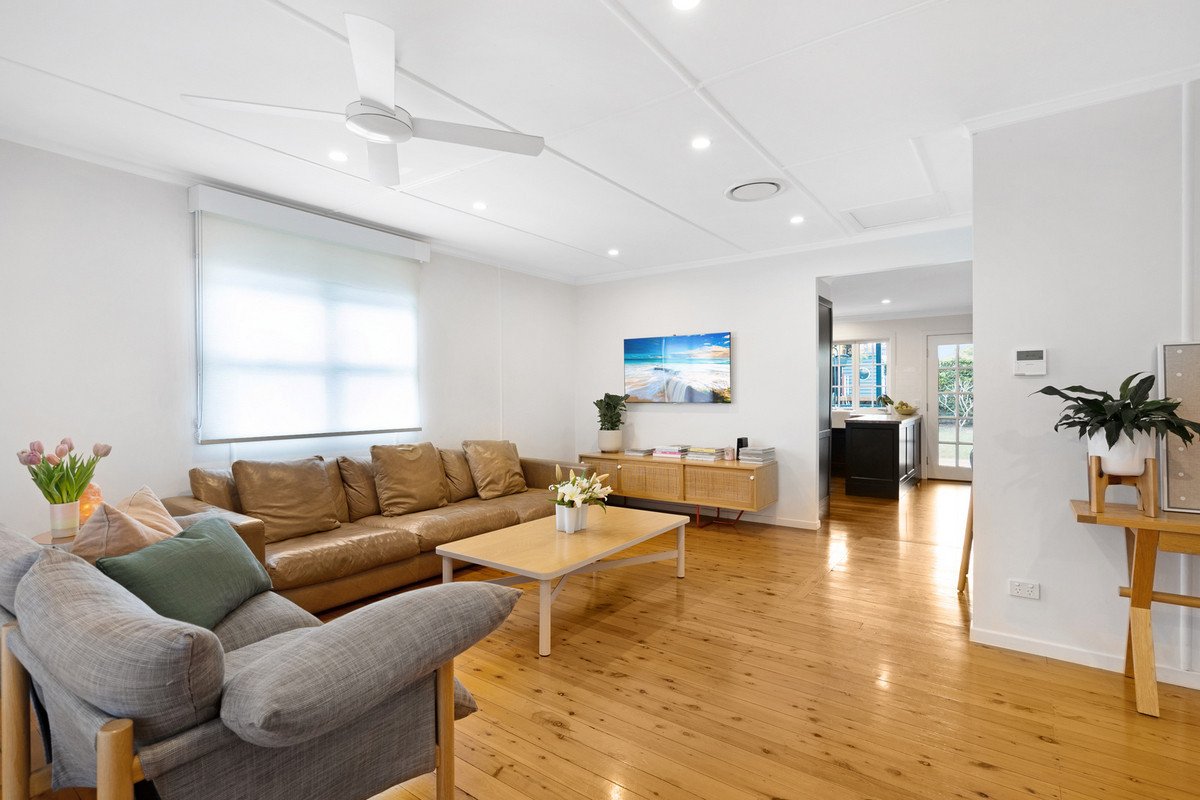 38 Acanthus Avenue Burleigh Heads 9