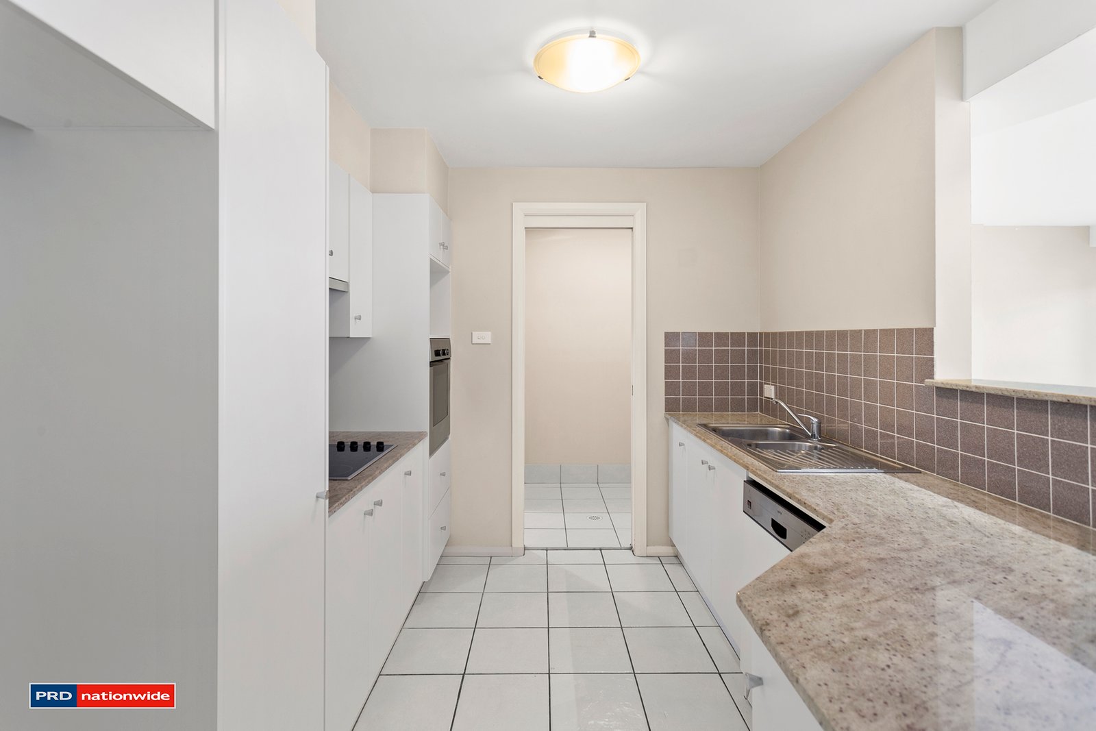 3/8 Ala Moana Way FINGAL BAY 9