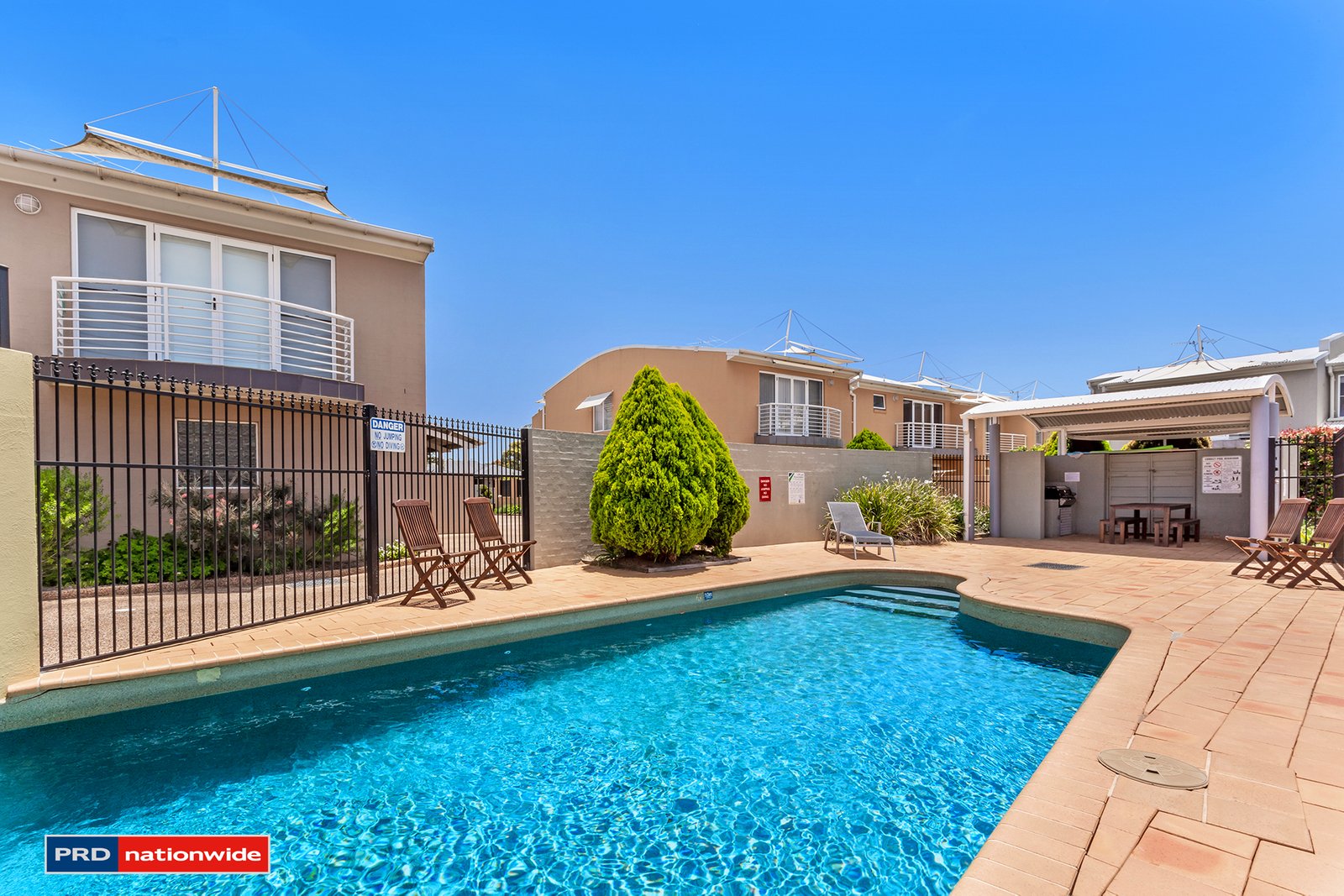 3/8 Ala Moana Way FINGAL BAY 18