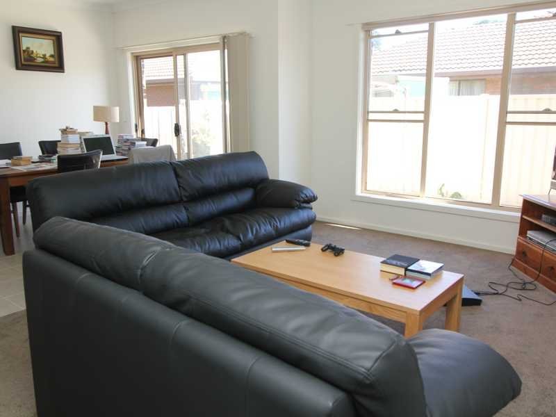 3/8 Alexandra Street SEBASTOPOL 2
