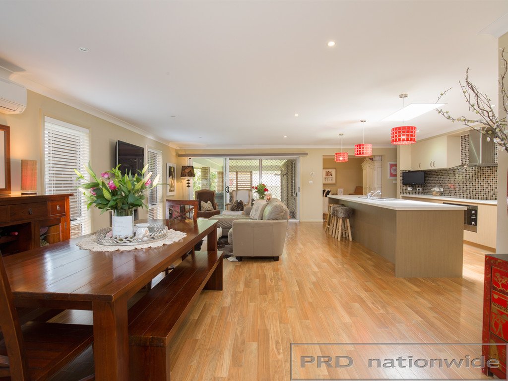 38 Allan Street LORN 3