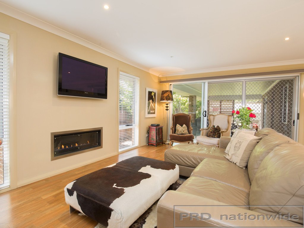 38 Allan Street LORN 4