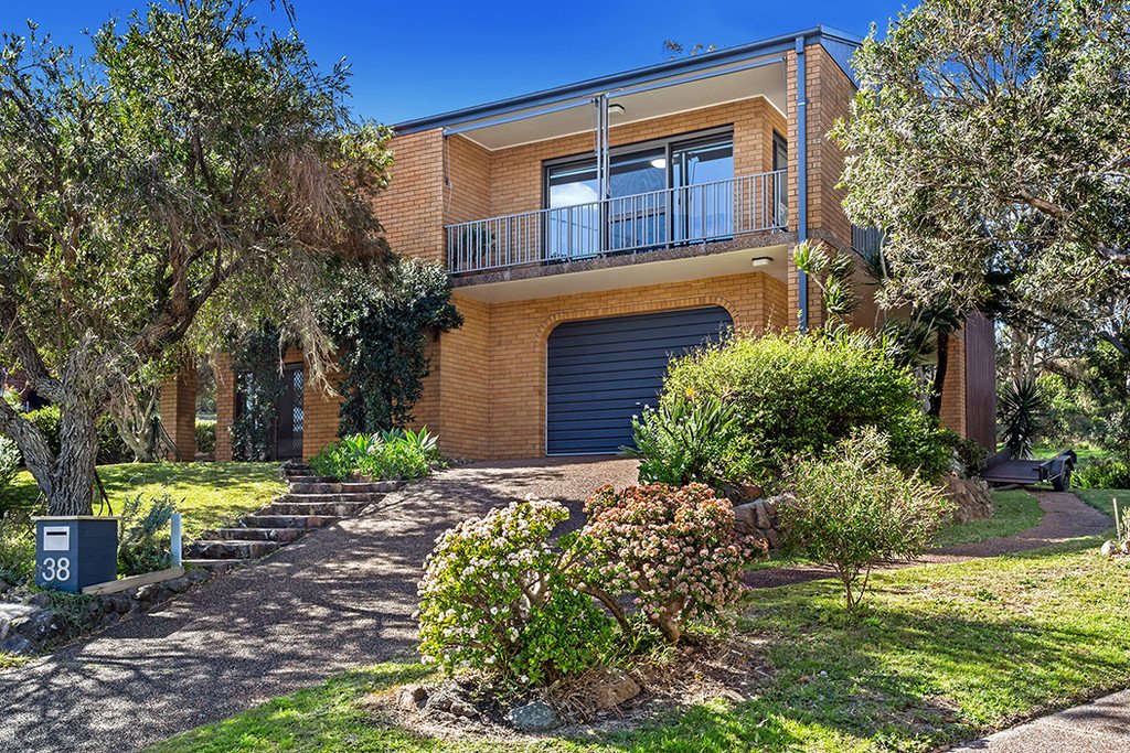 38 Andrew Close BOAT HARBOUR 6