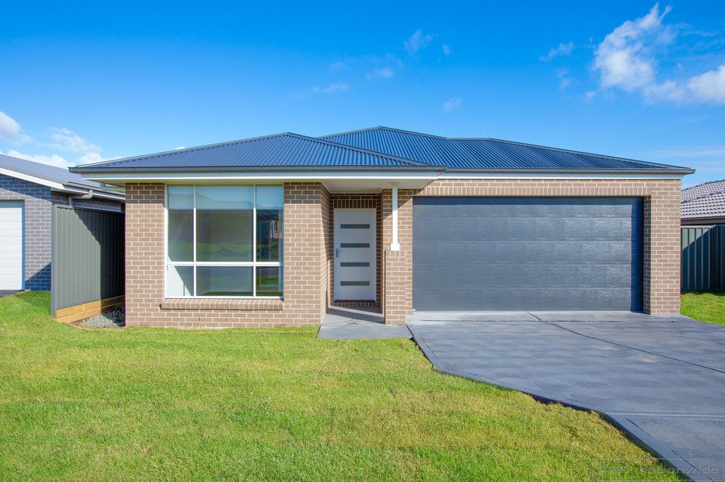 38 Arrowfield Street CLIFTLEIGH 1