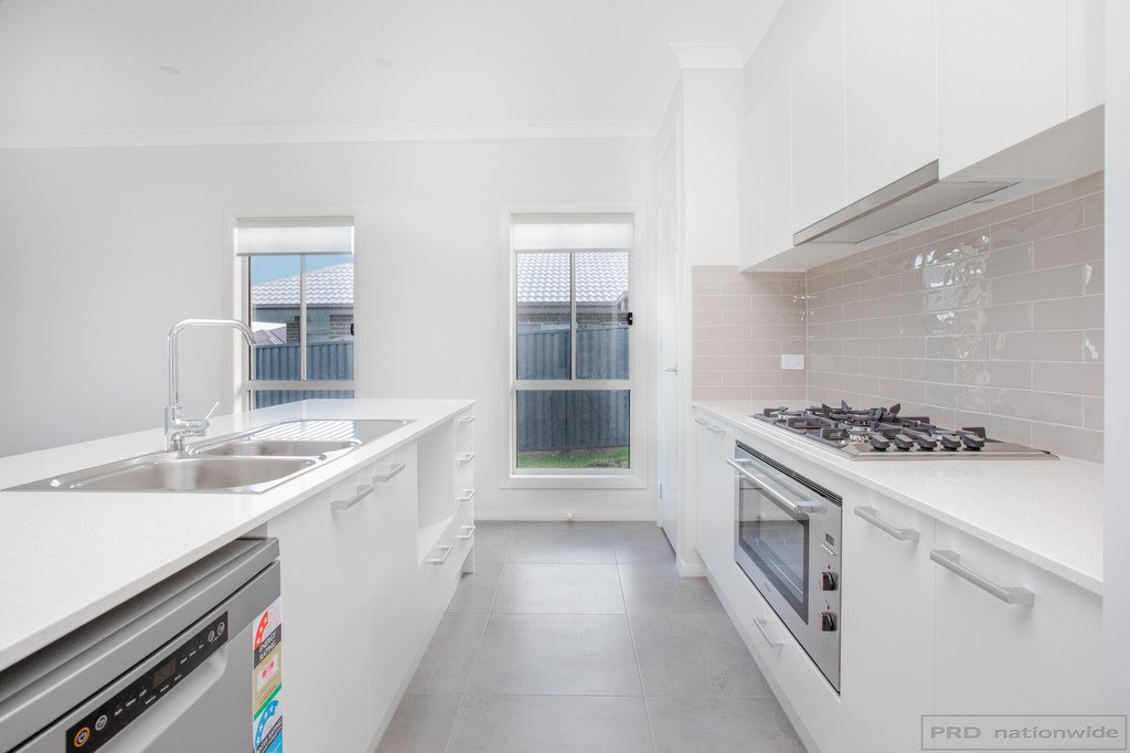 38 Arrowfield Street CLIFTLEIGH 3