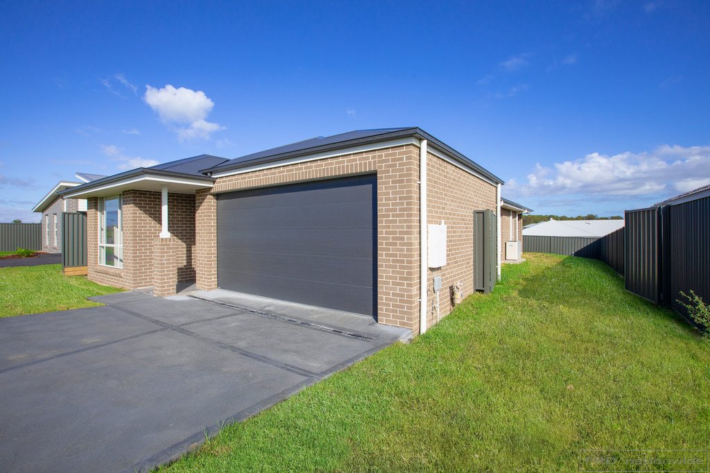 38 Arrowfield Street CLIFTLEIGH 17