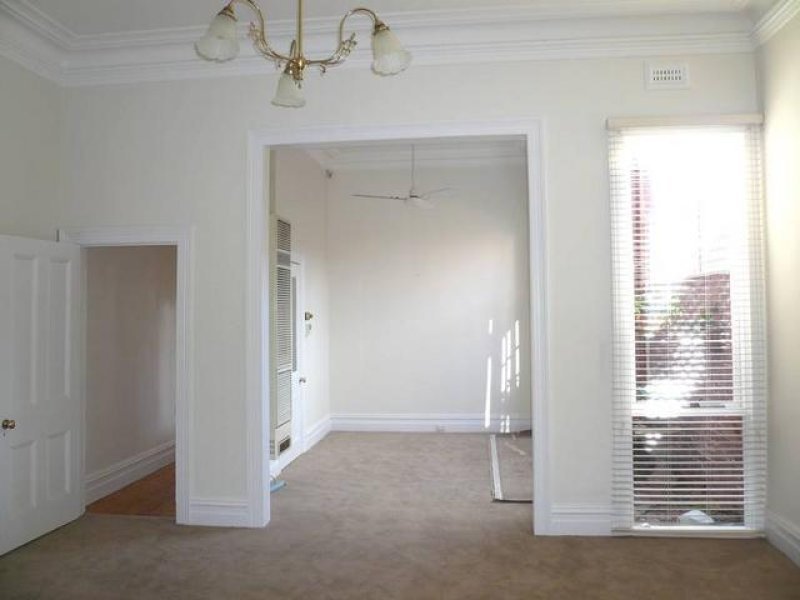 Gallery: 38 Ashworth Street