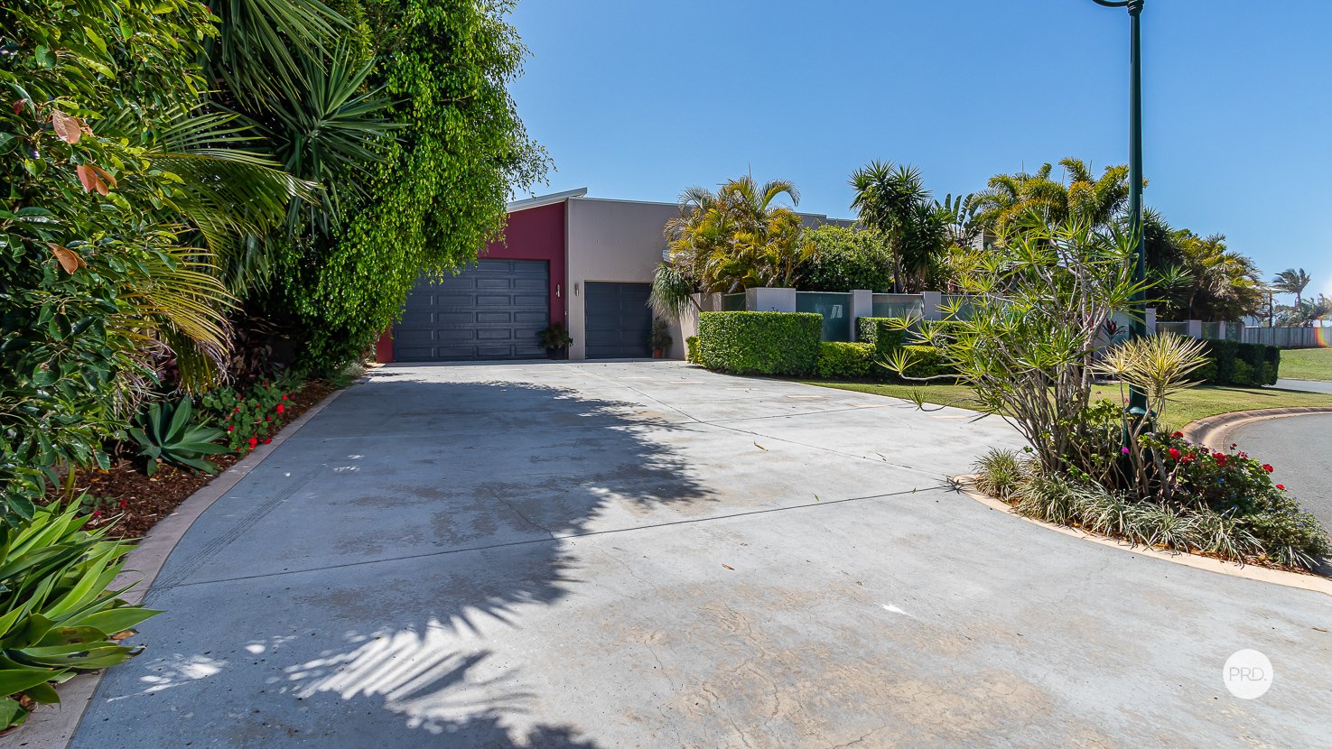 38 ATTENBOROUGH Circuit REDLAND BAY 8