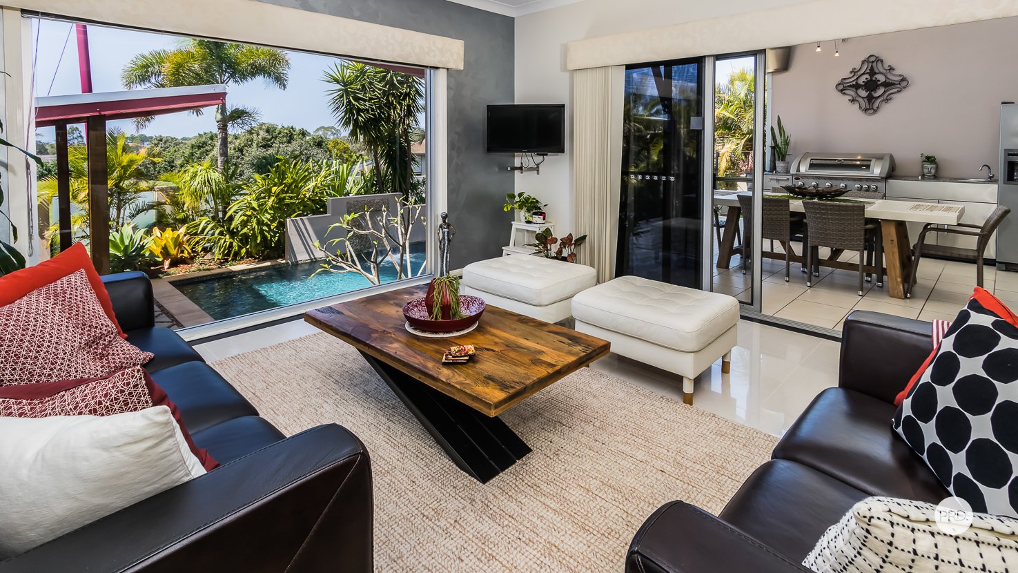 38 ATTENBOROUGH Circuit REDLAND BAY 12