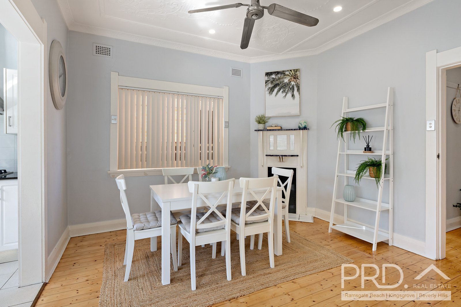 38 Barton Street KOGARAH 9