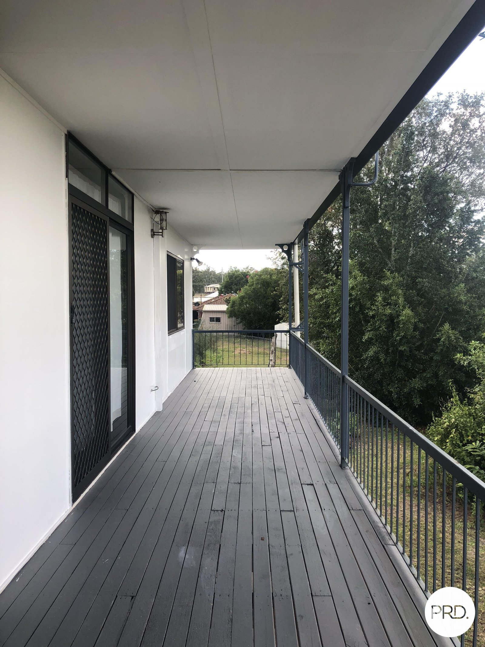 38 Bassett Lane ROSEWOOD 8