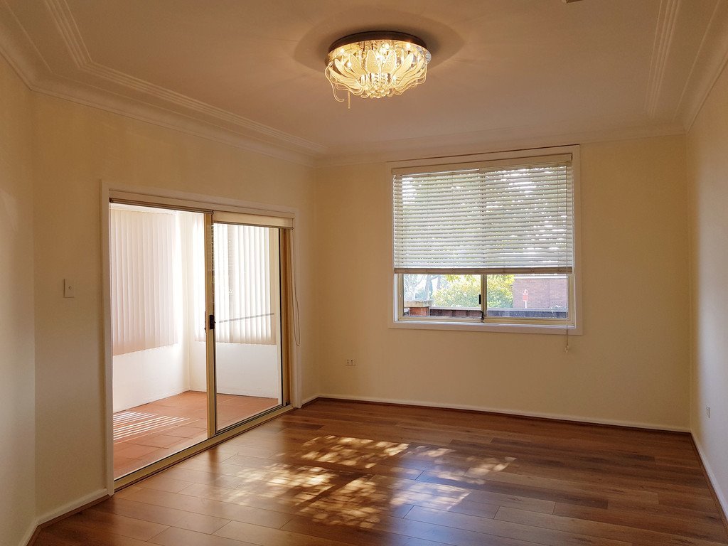 38 Bassett Street HURSTVILLE 3