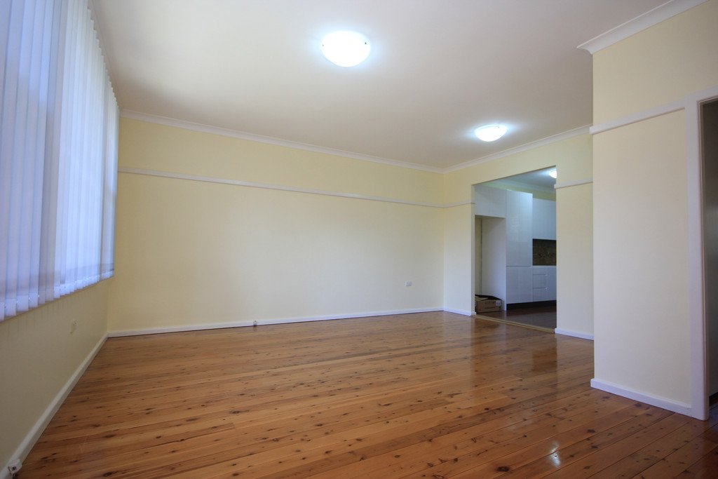 38 Bath Street MONTEREY 3