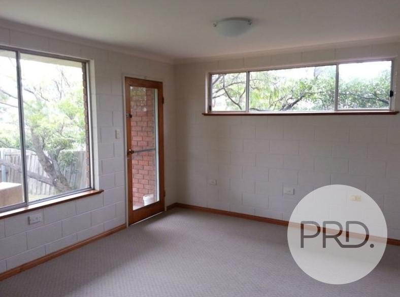 3/8 Beltana Street LINDISFARNE 2
