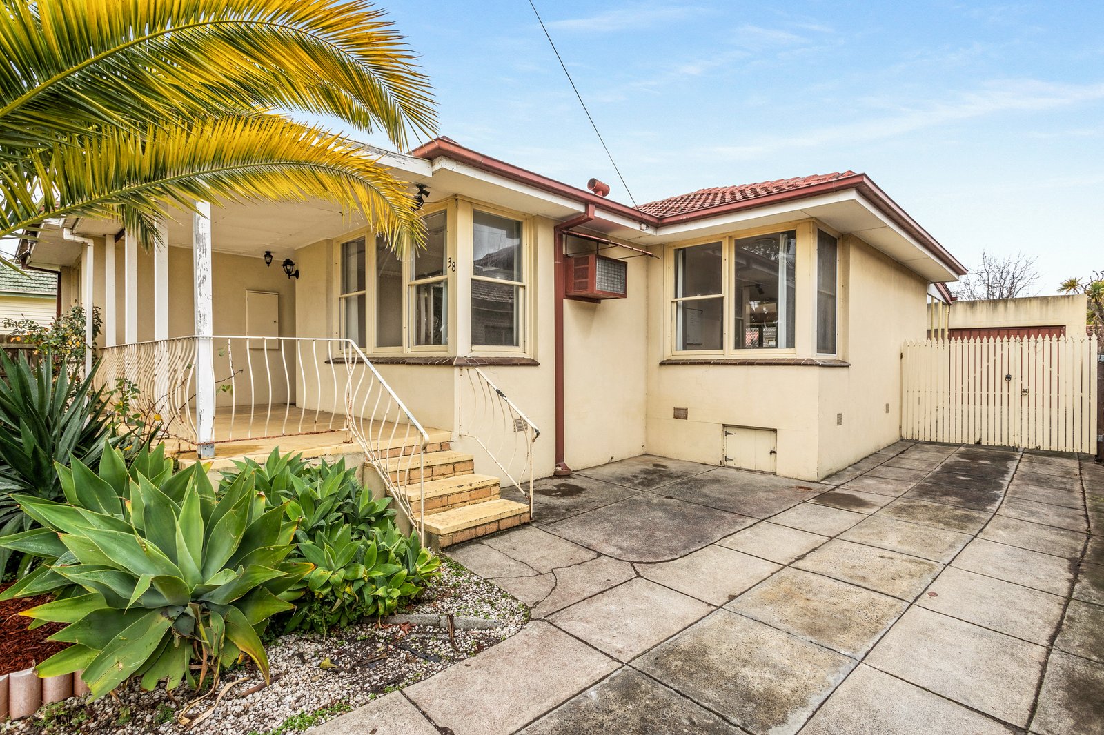 38 Birdwood Street, Frankston, 3199