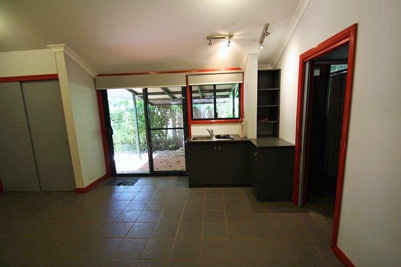 38 Blackman St  BROOME 6