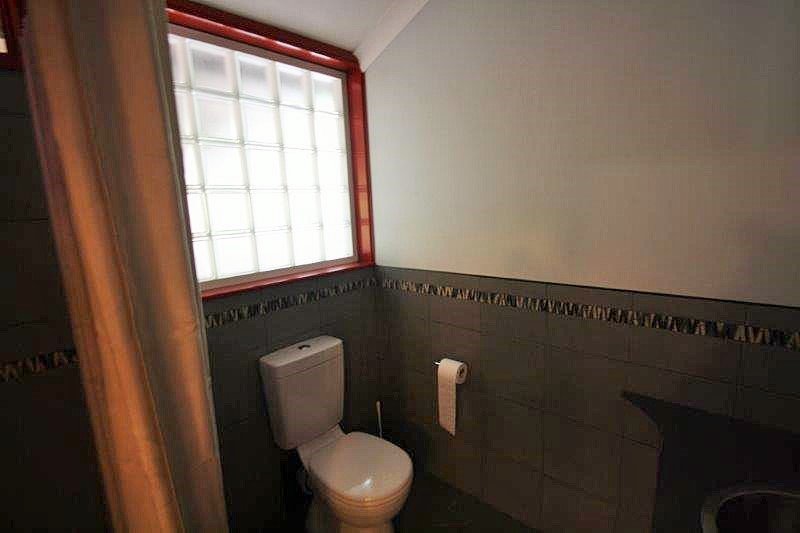 38 Blackman St  BROOME 9