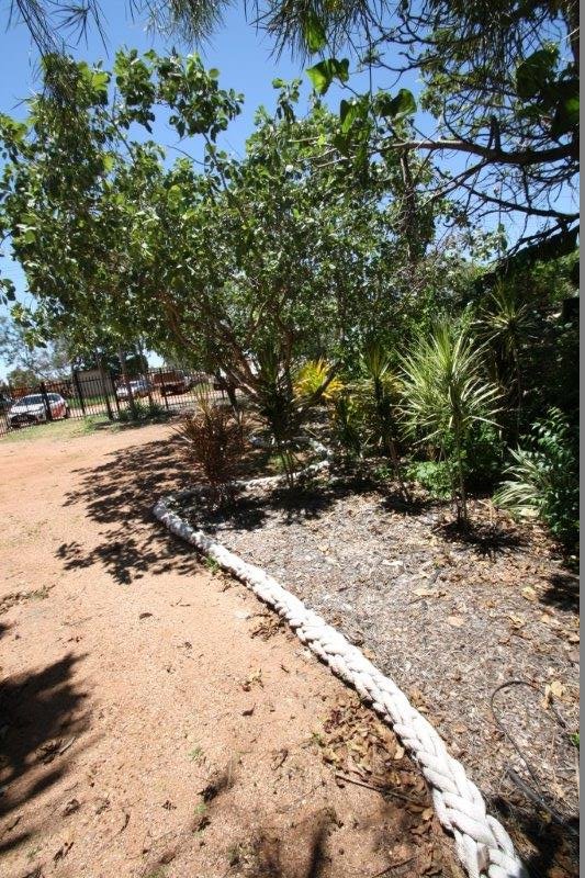 38 Blackman St  BROOME 13