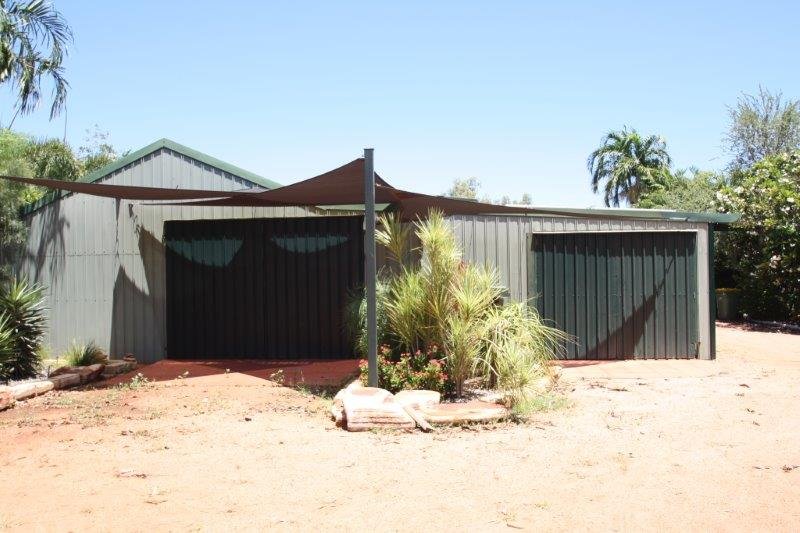 38 Blackman St  BROOME 14