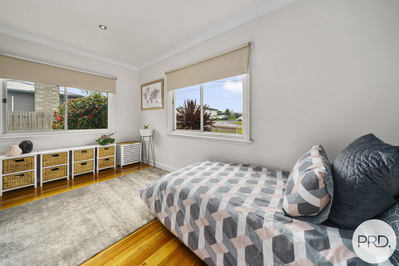 38 Box Hill Road CLAREMONT 8