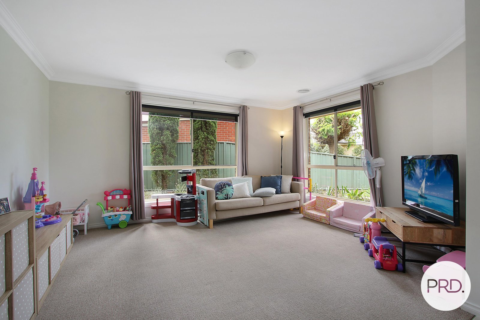 38 Cassinia Court THURGOONA 4