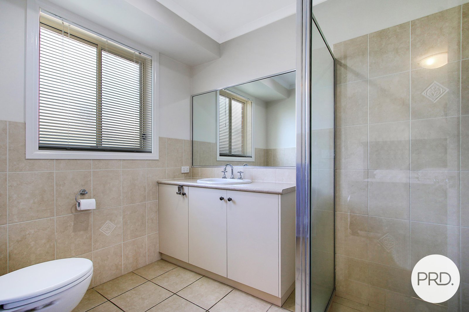 38 Cassinia Court THURGOONA 6