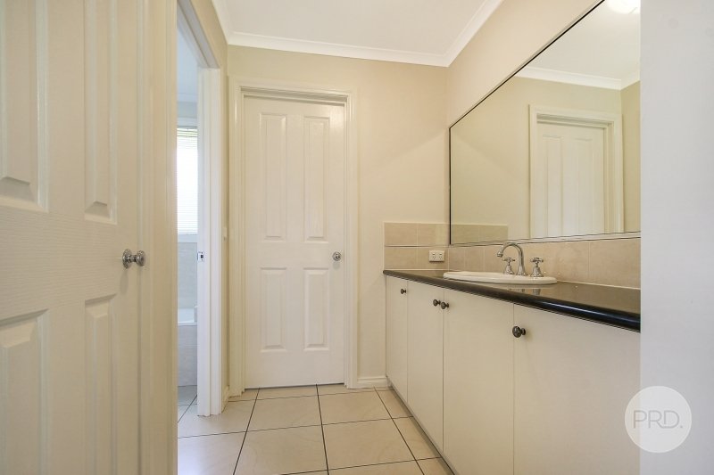 38 Cassinia Court THURGOONA 13