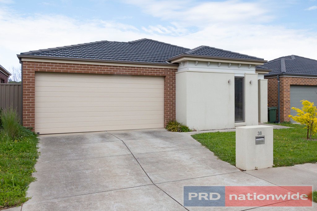 38 Chase Boulevard ALFREDTON 1