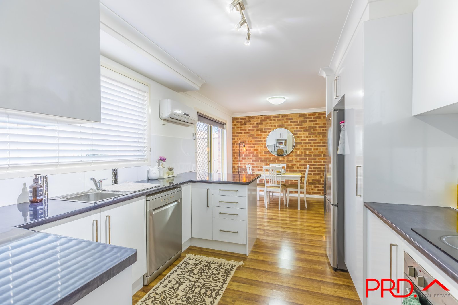 3/8 Chelmsford Street TAMWORTH 4