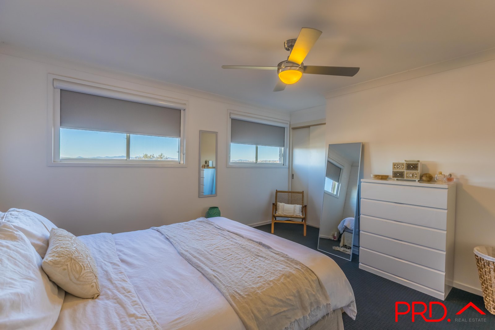 3/8 Chelmsford Street TAMWORTH 9