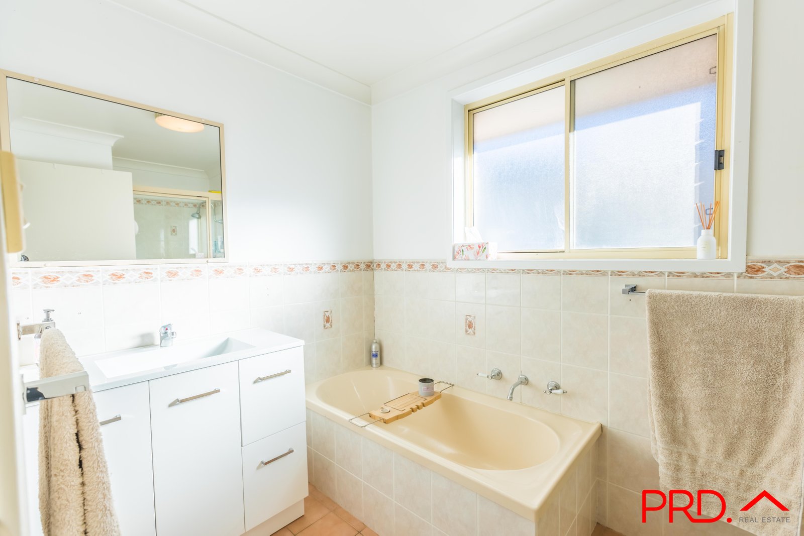 3/8 Chelmsford Street TAMWORTH 11