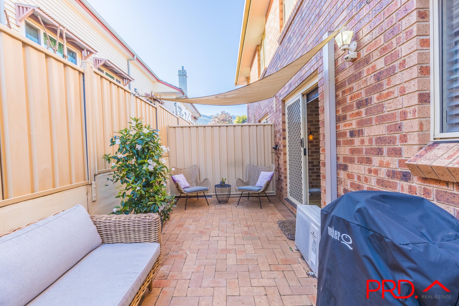 3/8 Chelmsford Street TAMWORTH 14