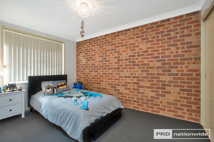 3/8 Chelmsford Street TAMWORTH 7