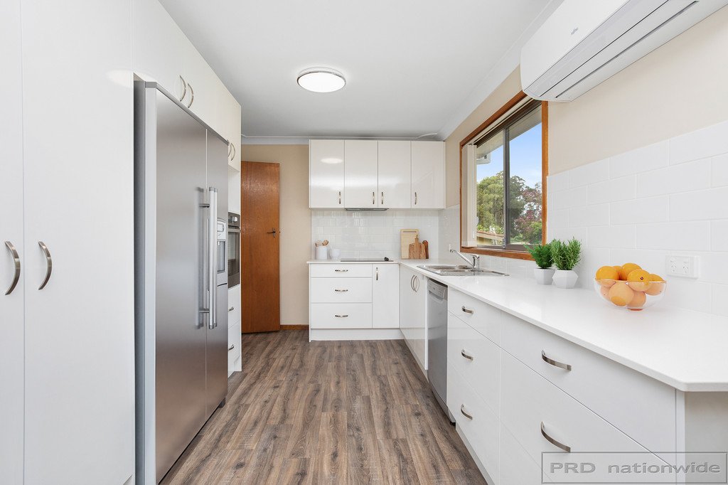 38 Chidley Crescent METFORD 8