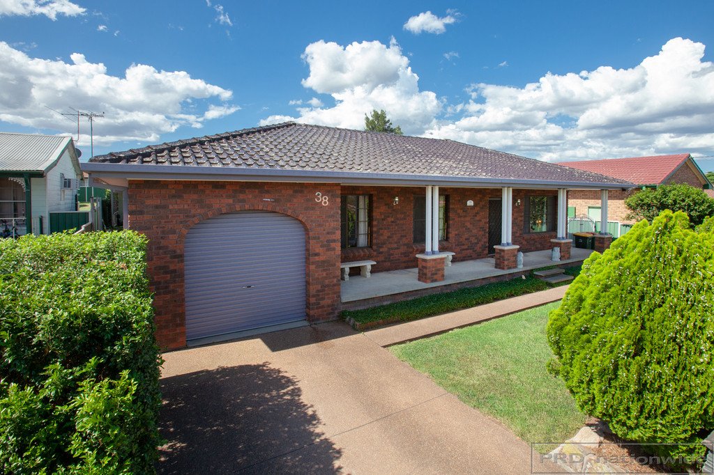 38 Church St  BRANXTON 24