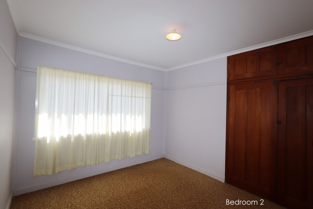 38 Clara Street TUMBARUMBA 8