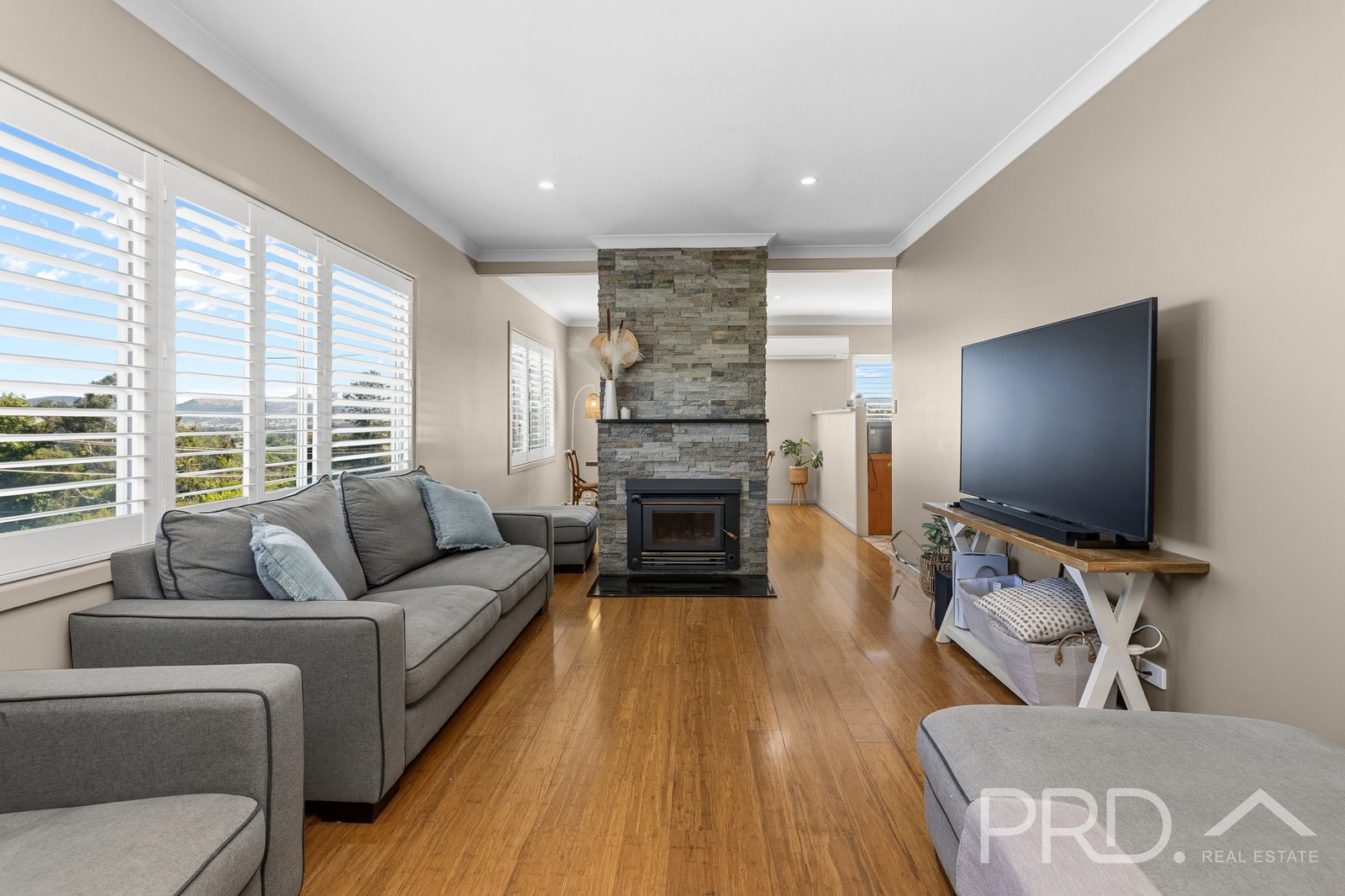 38 Clarke Street TUMUT 4
