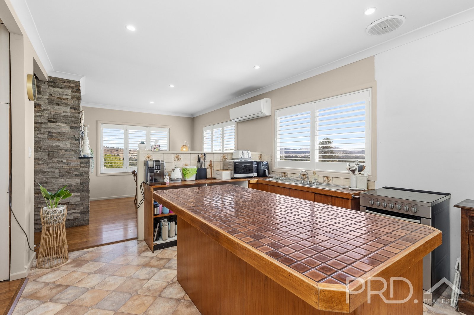 38 Clarke Street TUMUT 7